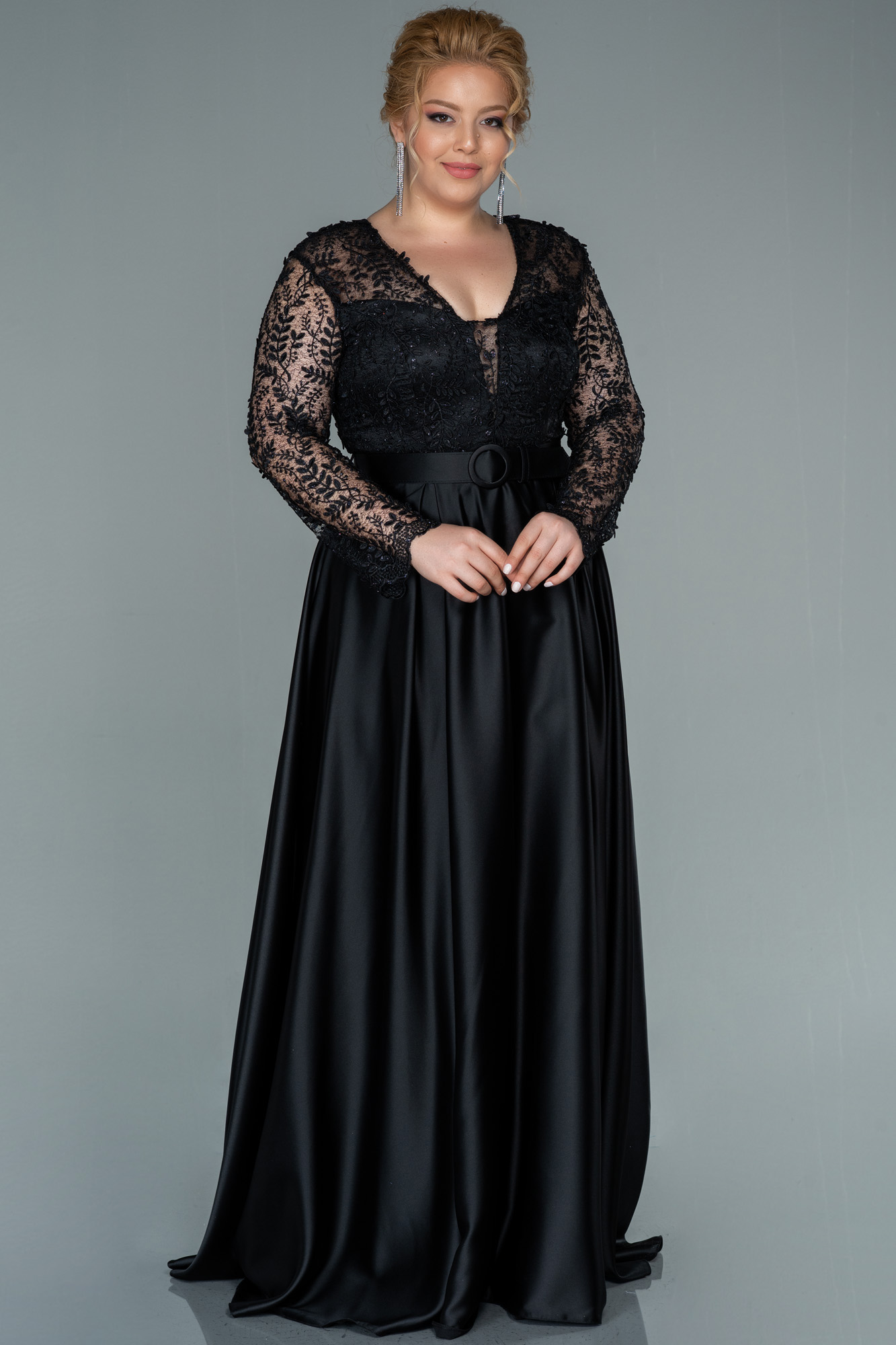 Plus Elin Satin Evening Dress