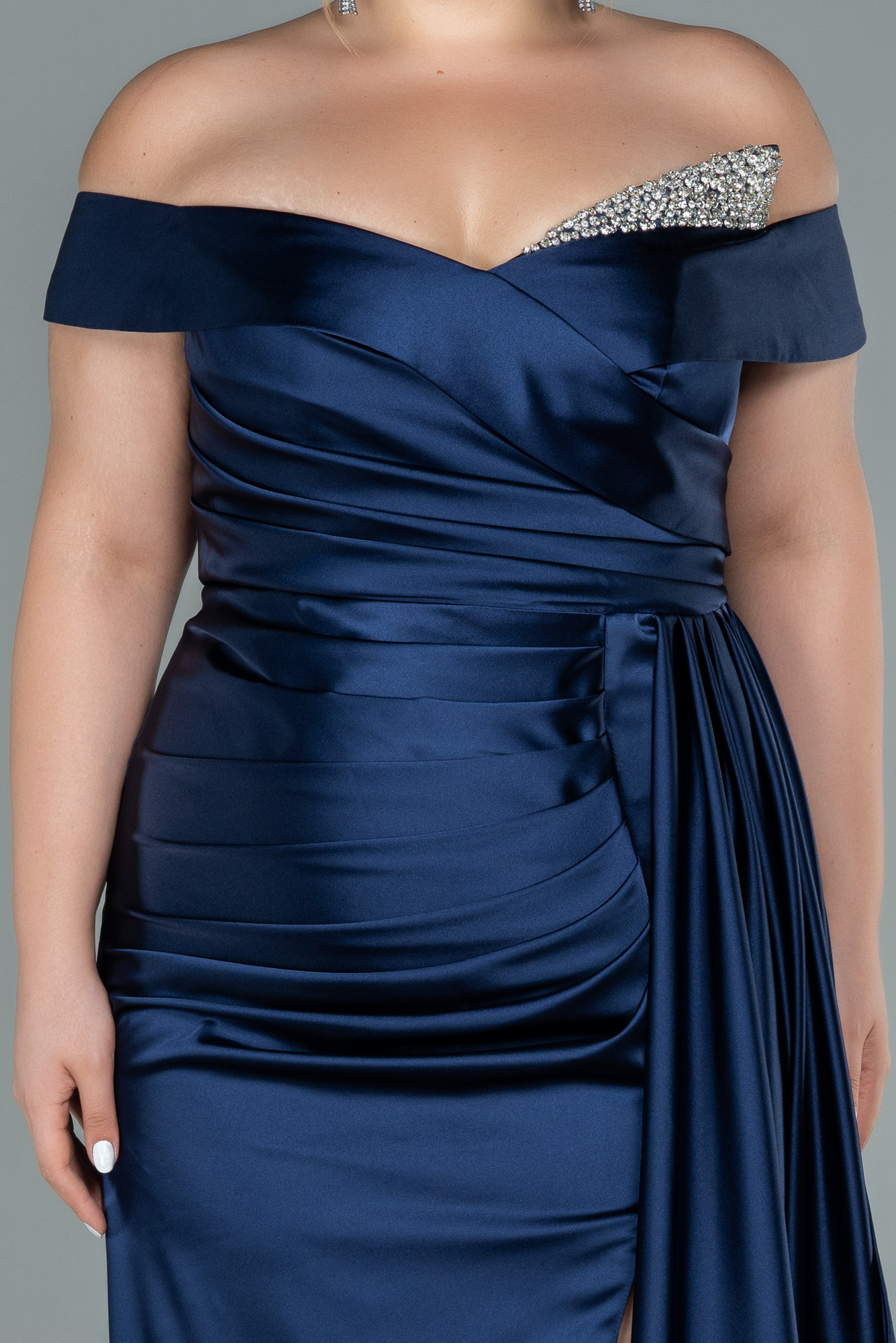 Plus Size Emerald Green Satin Tiered Dress
