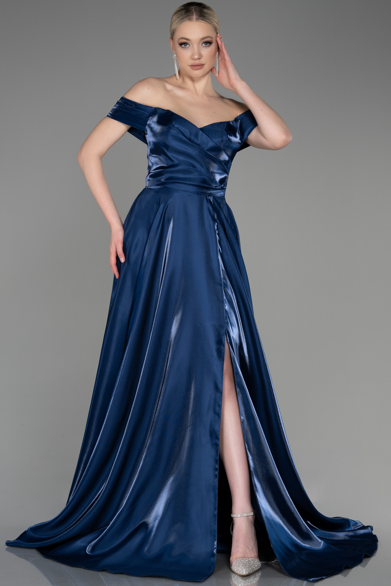 Long Navy Blue Satin Evening Dress ABU3774 | Abiyefon.com