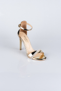 Gold Patent Leather Evening Shoe AB702