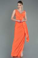Orange Bacak Dekolteli Volanlı Uzun Mezuniyet Elbisesi ABU3098
