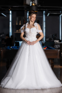 White Laced Long Princess Model Glitter Wedding Dress ABU4439