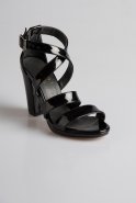 Black Patent Leather Evening Shoes PKR6307