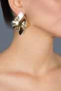 Gold Earring KB047