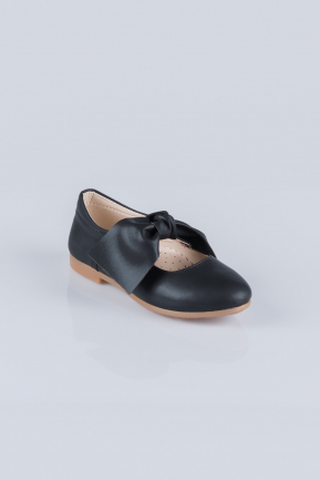 Black Leather Flat Shoe VE145