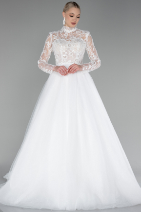 White Long Sleeve Embroidered Plus Size Helen Wedding Dress ABU4096