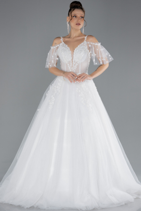 White Guipure Embroidered Long Plus Size Wedding Dress ABU4451