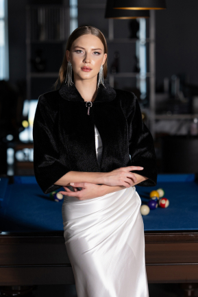 Black Stoles LU2600
