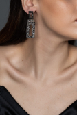 Black Earring UK556