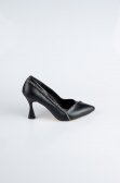 Black Leather Stiletto MJD5158