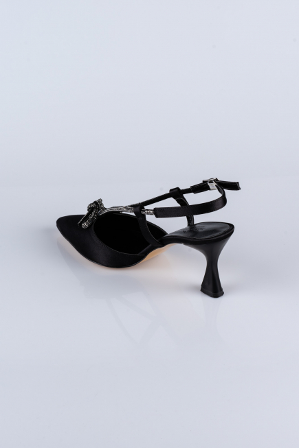 Fuchsia Satin Evening Shoe AB1084