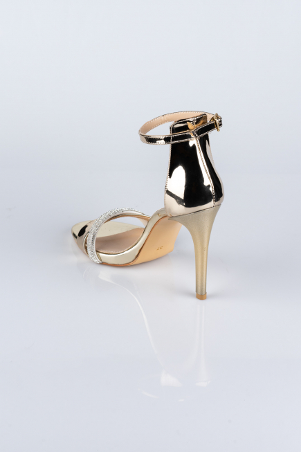 Gold Patent Leather Evening Shoe AB702