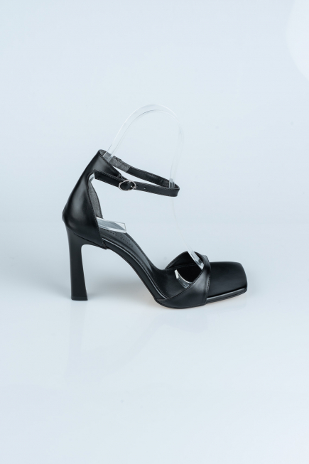 Black Leather Evening Shoe AB700