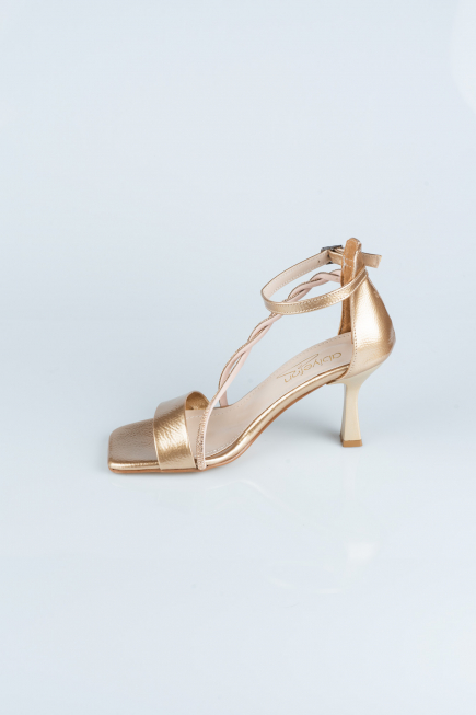 Gold Patent Leather Evening Shoe ABR1108