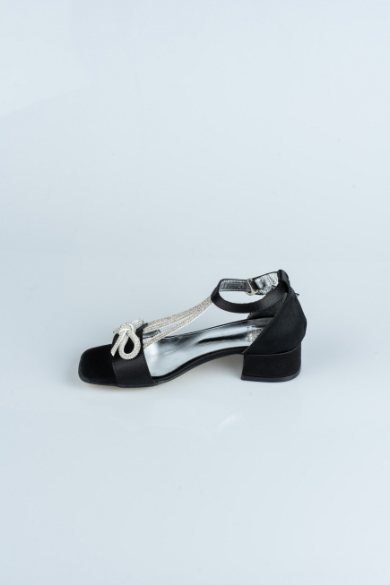Black Mirror Kids Shoe HR100