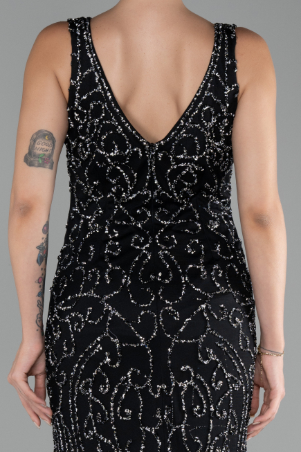 Black Sleeveless Stoned Long Plus Size Prom Gown ABU4007
