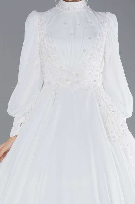 White Long Sleeve Beaded Hijab Plus Size Wedding Dress ABU4452