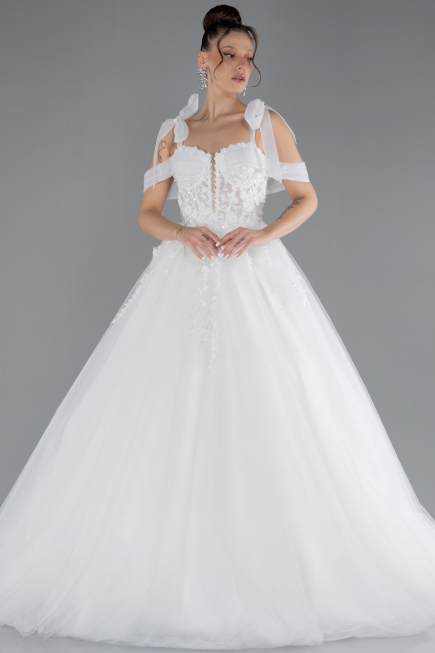 White Laced Long Princess Model Glitter Wedding Dress ABU4439