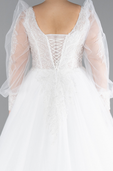 White Stone Embroidered Long Sleeve Plus Size Wedding Dress ABG021