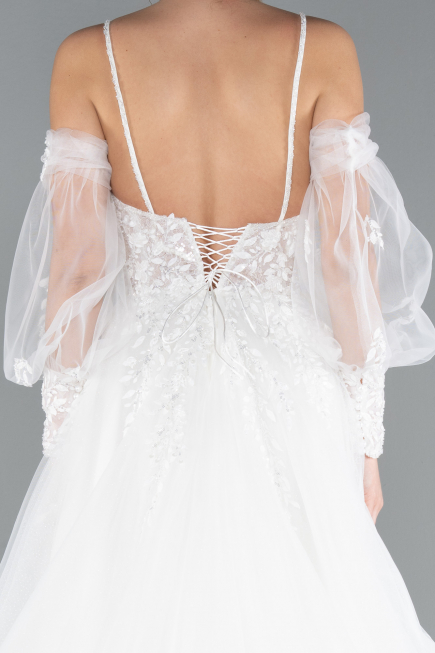 White Slit Laced Sleeve Accessories Long Wedding Dress ABG114