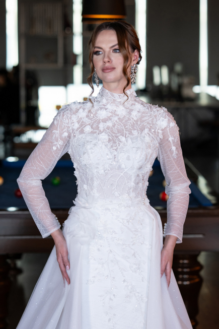 White Long Sleeve Guipure Silvery Tail Wedding Dress ABG115