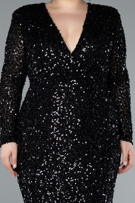 Black Long Sleeve V Neck Scaly Plus Size Evening Gown ABU4764