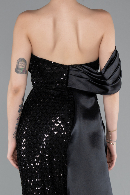 Long Black Beaded Mermaid Evening Gown ABU4986