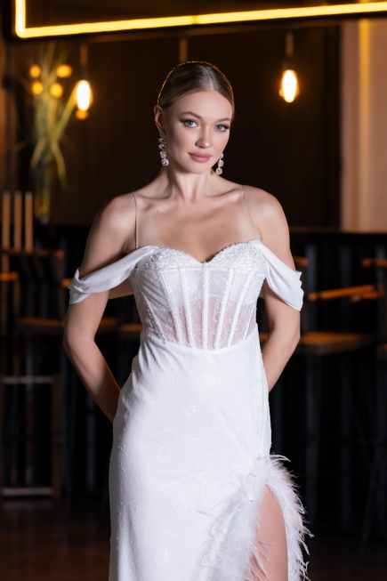 White Slit Underwire Long Lace Evening Gown ABU4270
