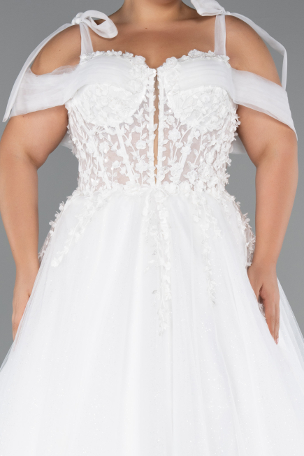White Laced Long Princess Model Glitter Plus Size Wedding Dress ABG052