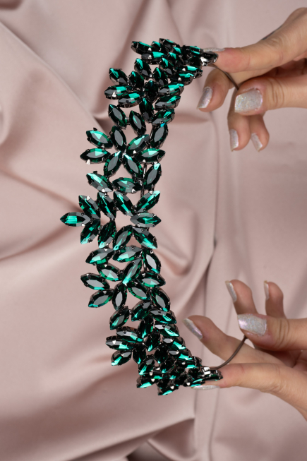 Emerald Green Crown UK984