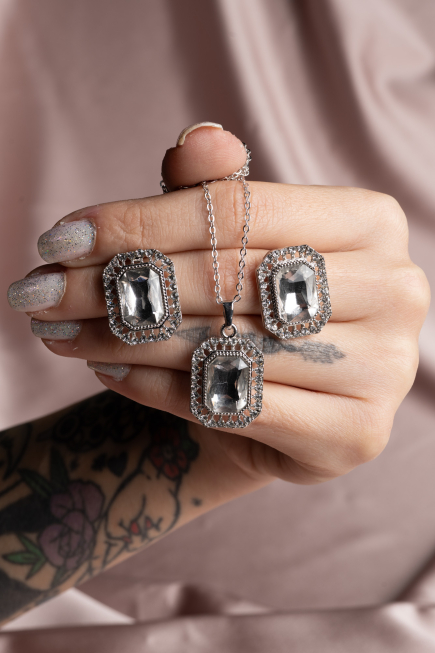 Swarovski Accessory Set UK955