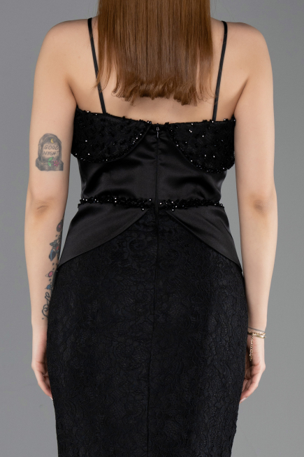 Long Black Laced Mermaid Evening Gown ABU5869