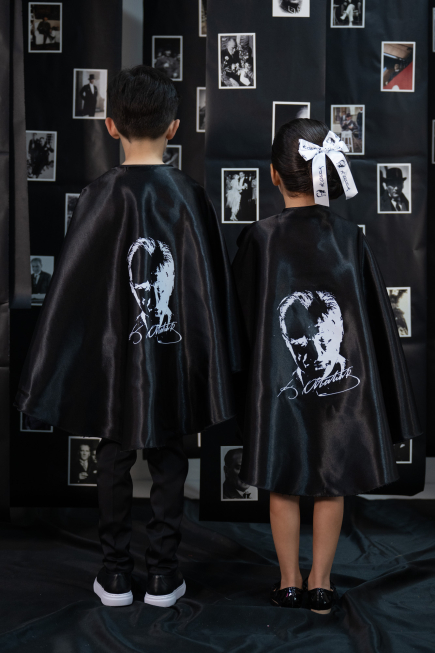 Black Girls Cape KT100
