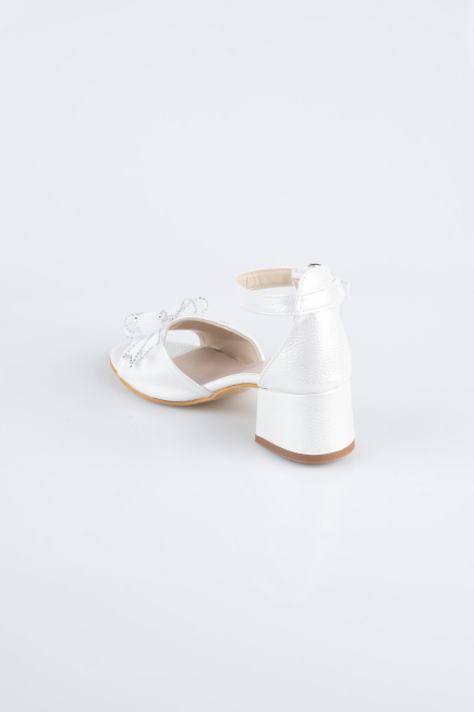 Pearl Skin Kid Shoe SE712