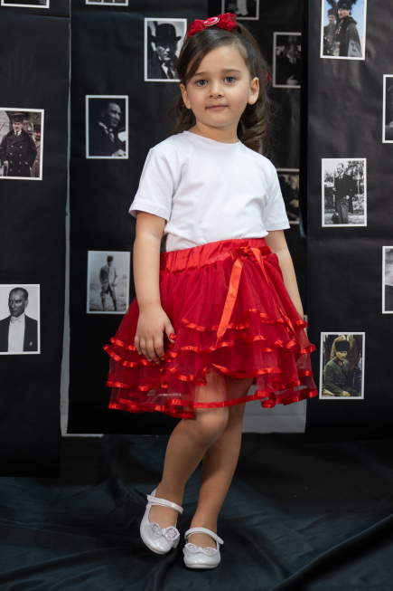 Red Girls Skirt KT106