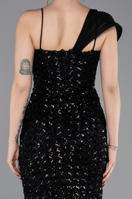 Long Black Scaly Prom Gown ABU6075