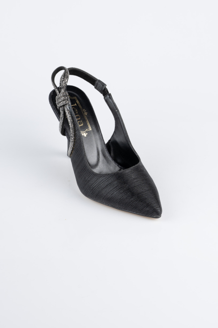 Black Laser Cut Stiletto MJ4102